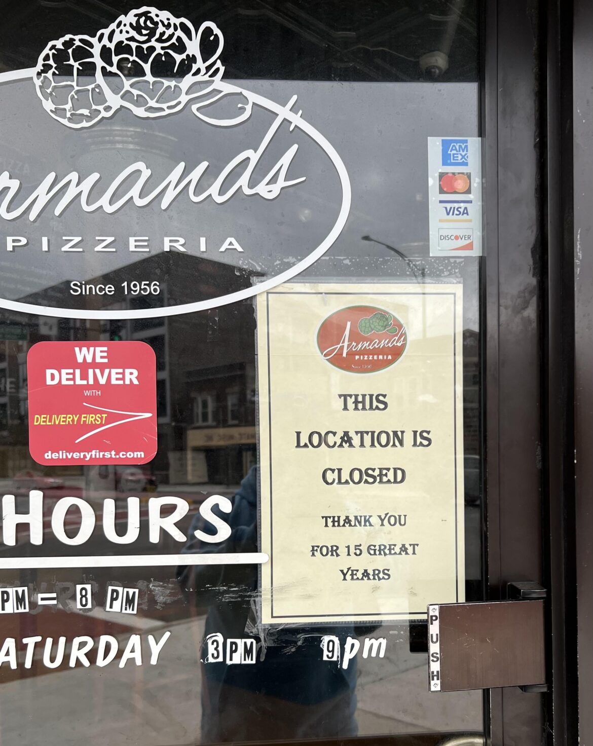 Armand’s on Western closed