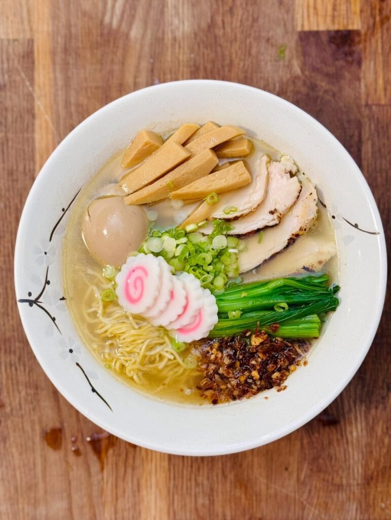 Shio Tori chintan (with 3 homemade gyoza on the side for fun) Shio Tori chintan (with 3 homemade gyoza on the side for fun)