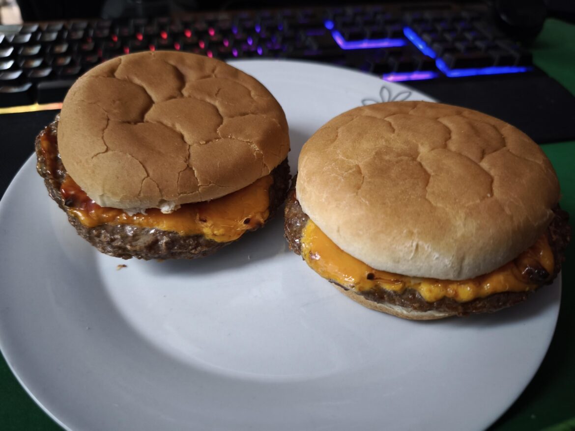 Simple grilled burger