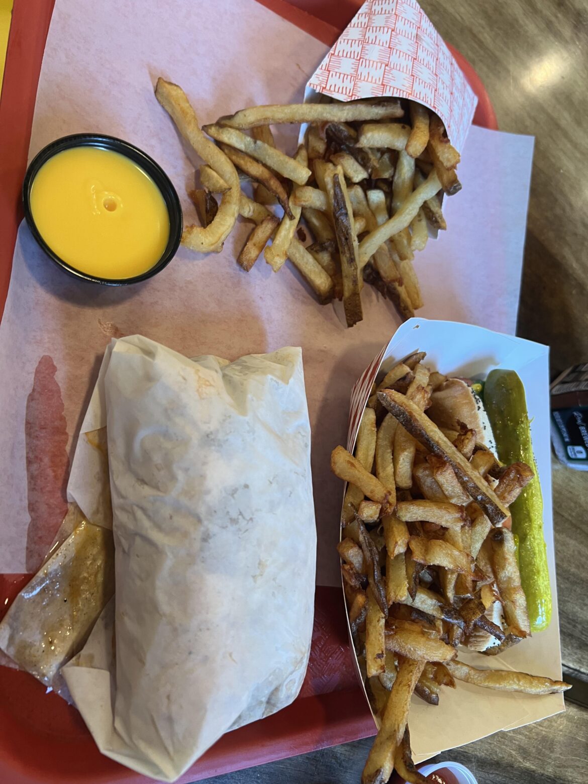 Fresh Cut Fries w/Cheese Sauce