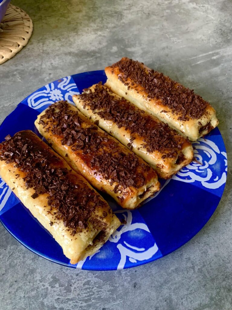 Made vegan pain au chocolat