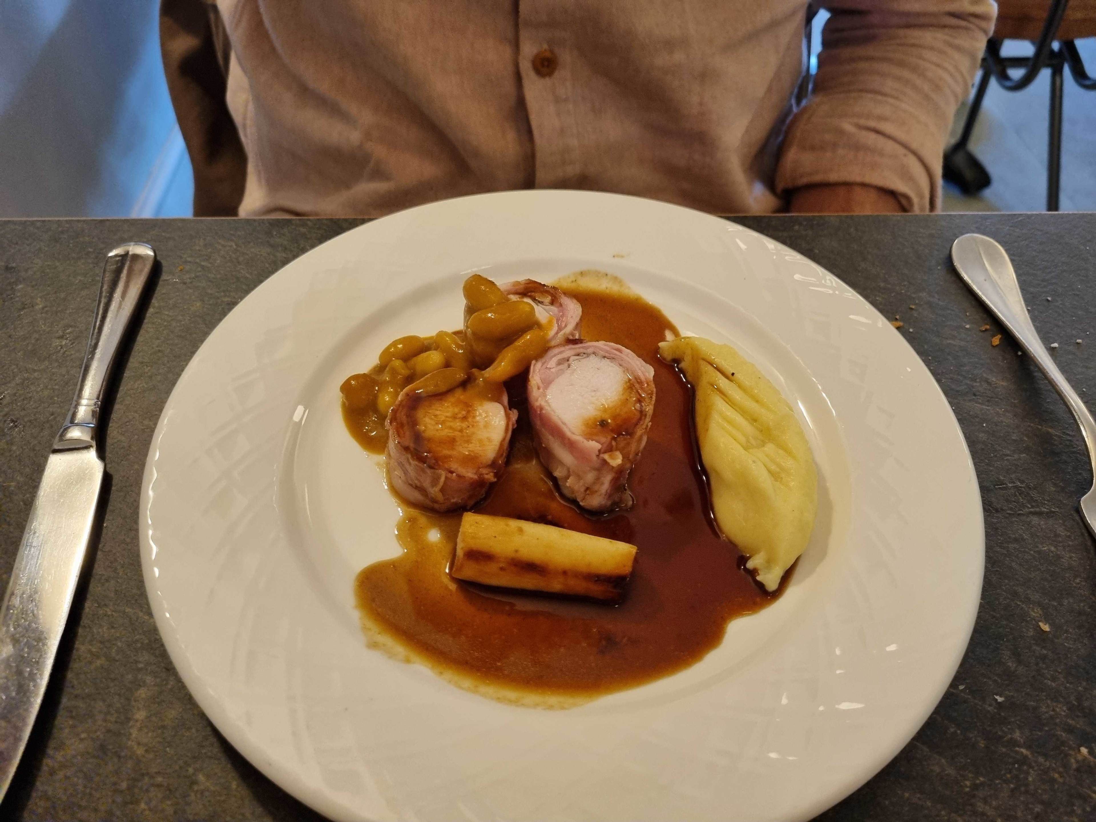 The rabbit at Mignonette