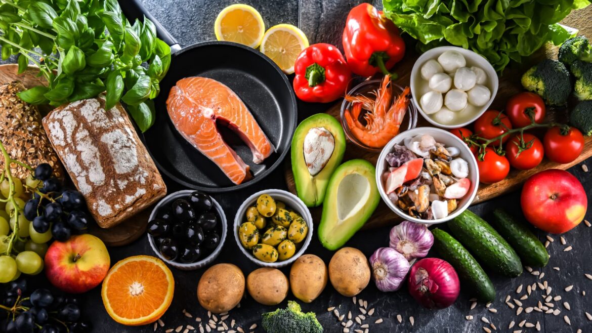 How to eat for a long, healthy life How to eat for a long, healthy life