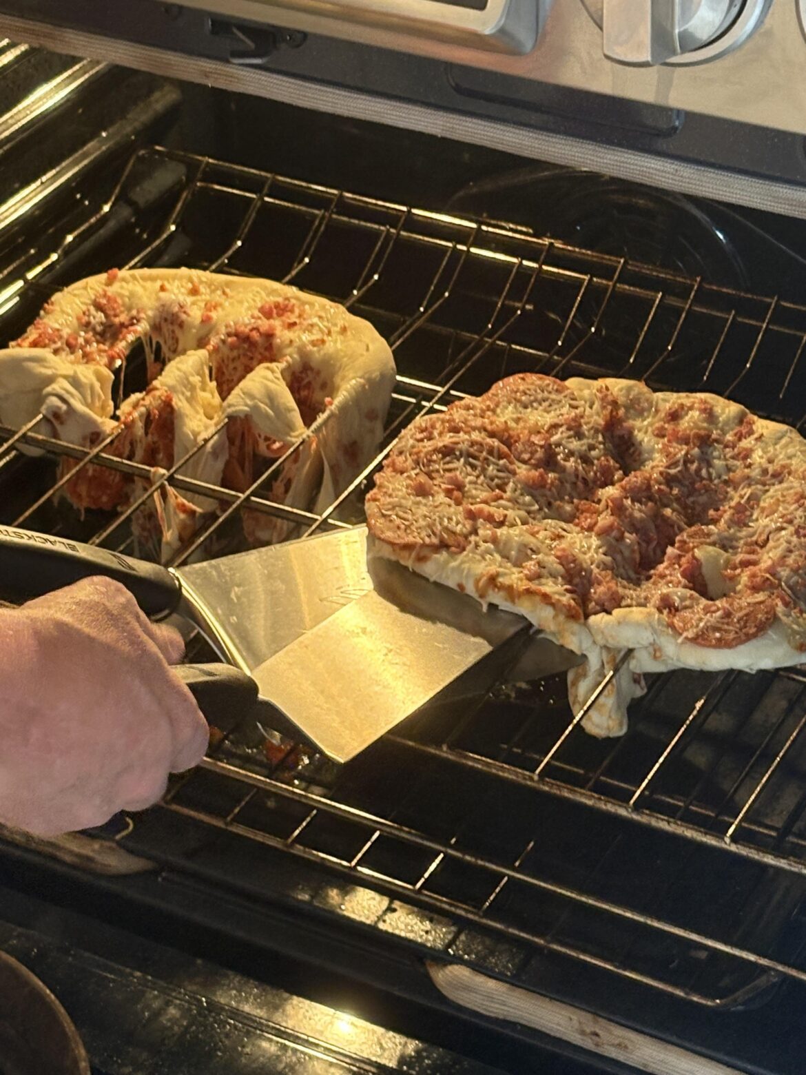 don’t know if this is the right subreddit but my dad tried to make pizza