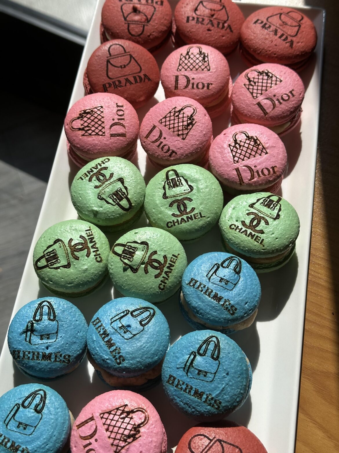 Designer purse macarons