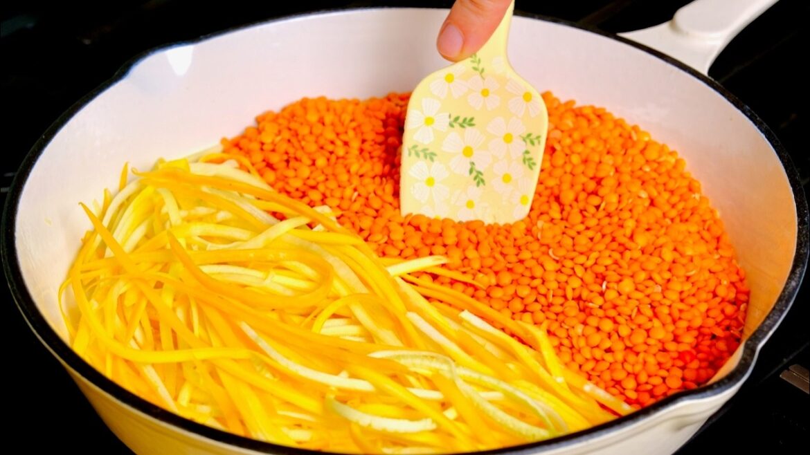 1 cup lentils and 1 zucchini! Summer recipe I make every week! Simple and delicious lentil recipe!