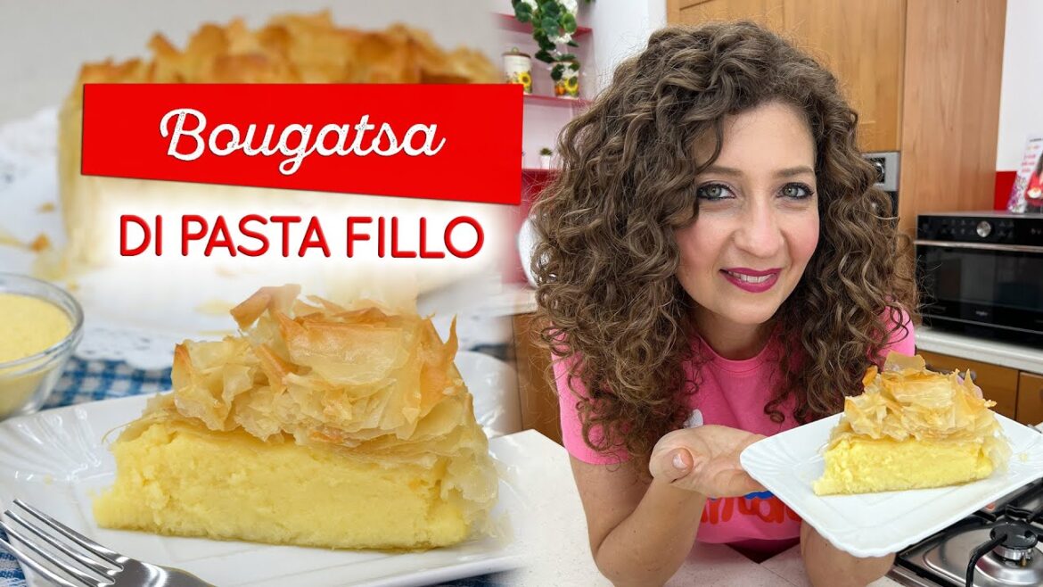 Bougatsa di pasta fillo: dolce greco croccante fuori e super cremoso dentro! Bougatsa di pasta fillo: dolce greco croccante fuori e super cremoso dentro!