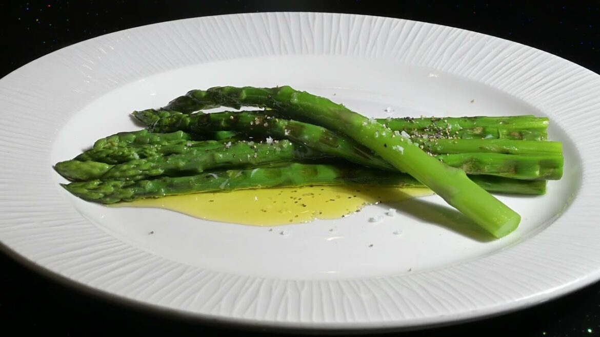 Grilled Asparagus @ Cucinetta