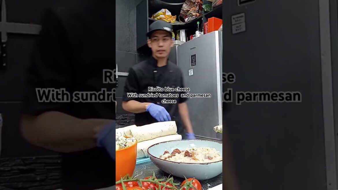 risotto blue cheese with sundried tomatoes and parmesan cheese