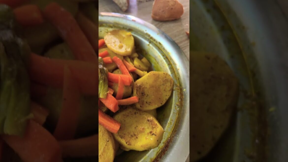 #طاجين اللحم بالبطاطا و الجزر #shorts #short