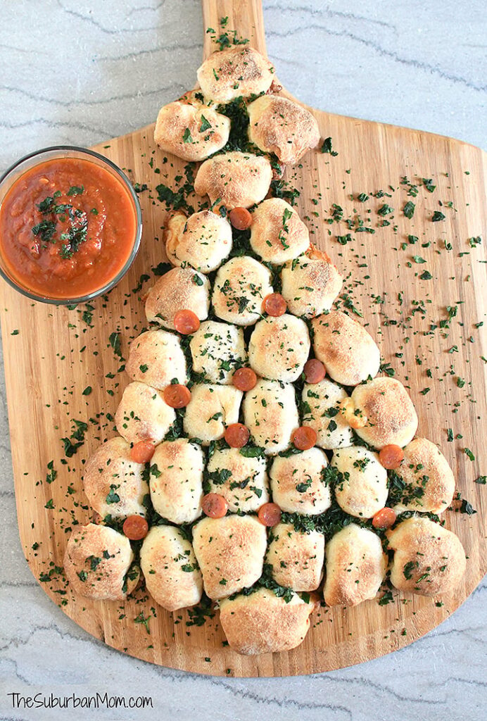 Christmas Tree Pull-Apart Bread