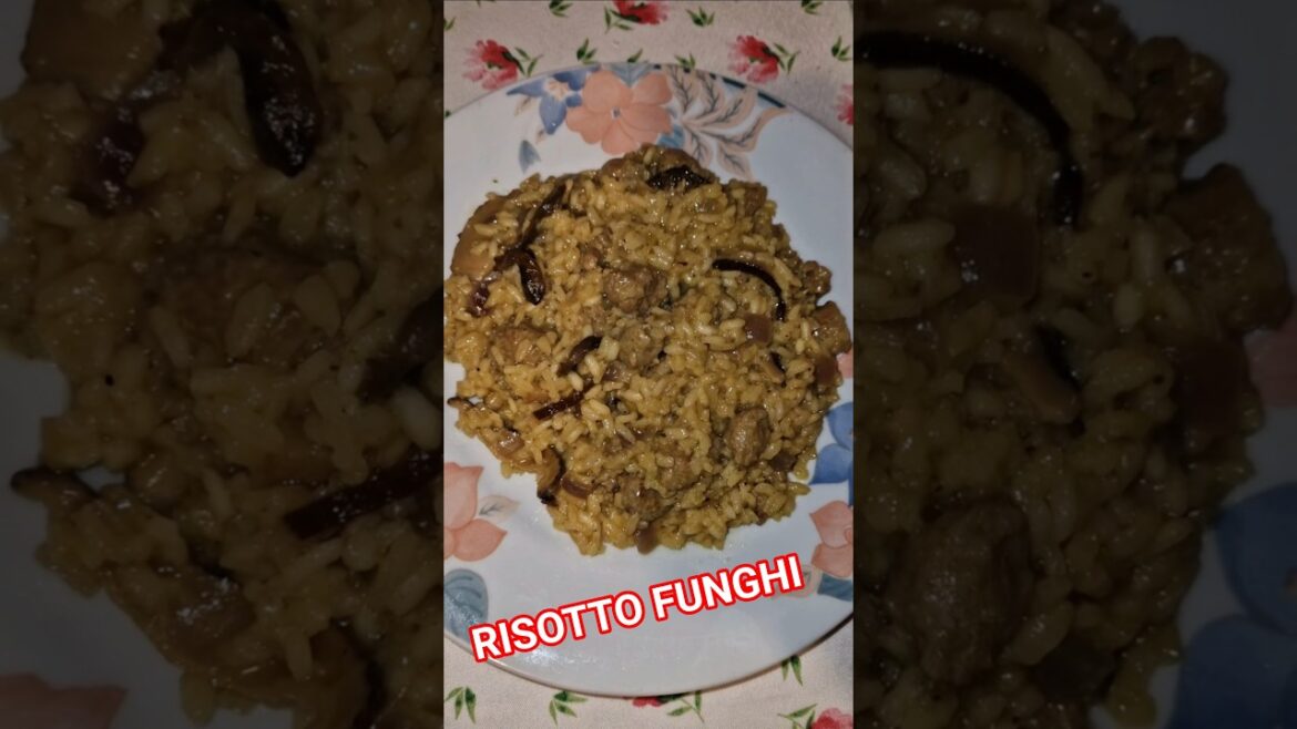 Risotto ai funghi #shorts #cucinafacile #ricettefacili #risotto