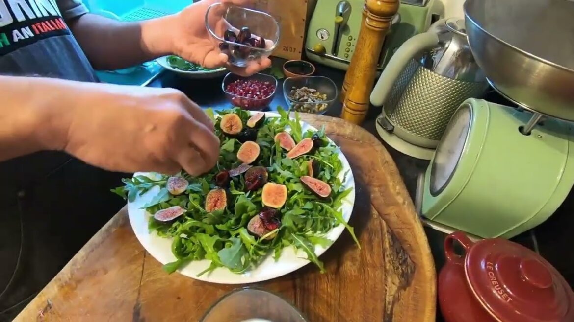 Fig & Parma Ham Salad with Burrata – The Perfect Summer Starter!