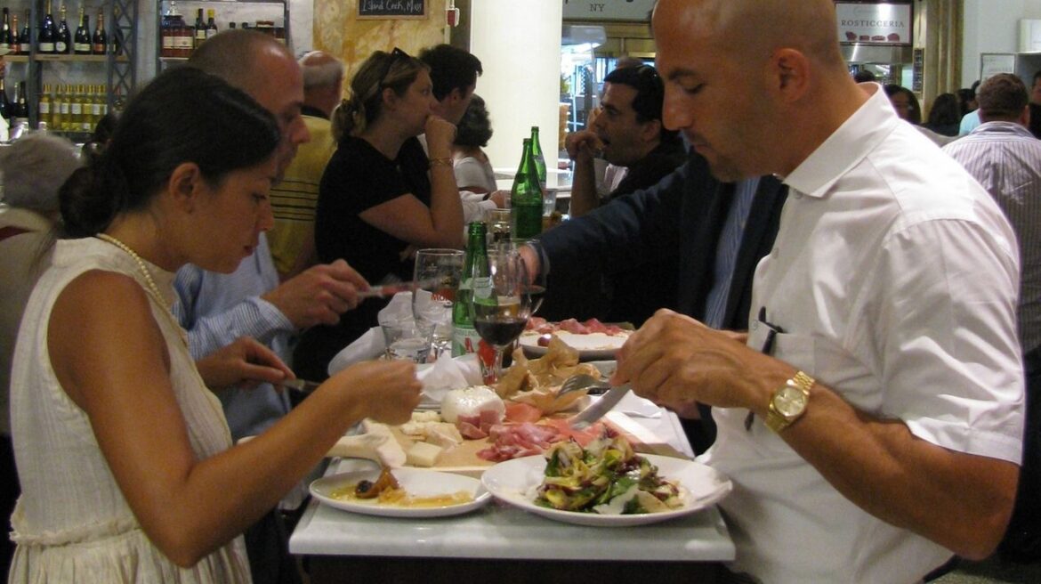 Italian marketplace Eataly to open JFK airport locations