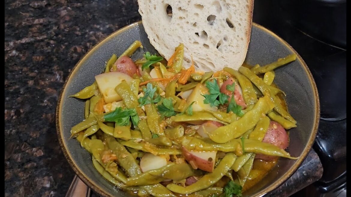 Easy and Delicious Fasolakia Lathera (Greek Green Beans) Recipe Easy and Delicious Fasolakia Lathera (Greek Green Beans) Recipe