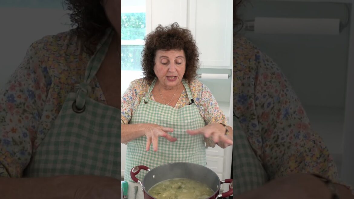 #Delicious Creamy Cauliflower Soup #Delicious Creamy Cauliflower Soup