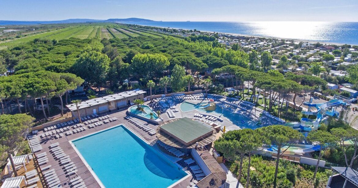 Eurocamp trials its first ever dining packages Ipso logo