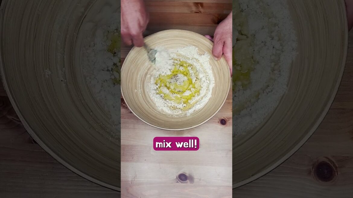 Perfect ground almonds skordalia #Skordalia #GreekFood #ketorecipes Perfect ground almonds skordalia #Skordalia #GreekFood #ketorecipes