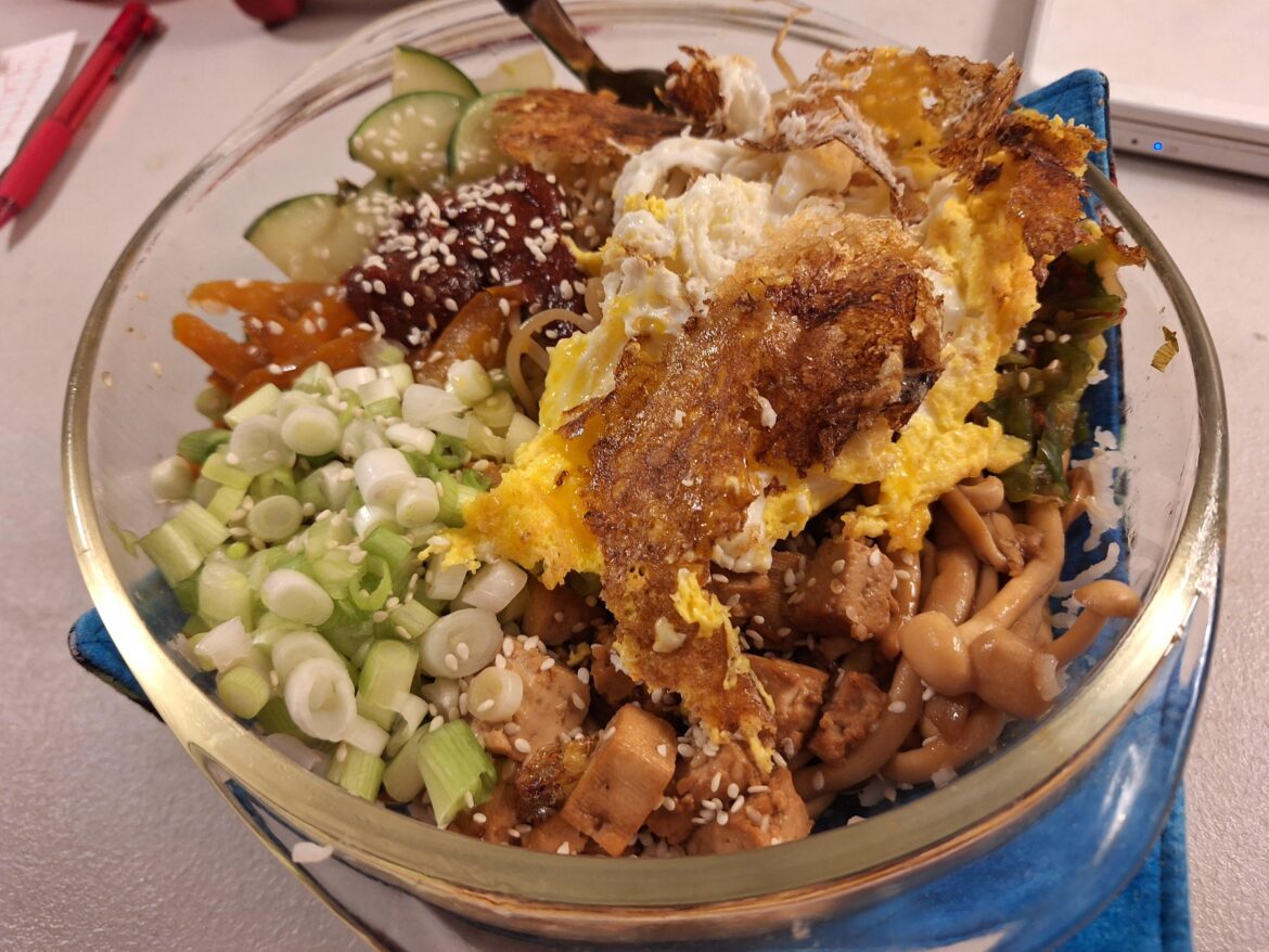 I'm getting hooked on bibimbap