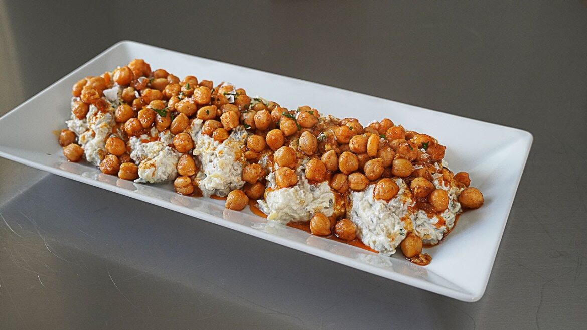 ENSALADA DE GARBANZOS TURCA. FÁCIL ENSALADA DE GARBANZOS TURCA. FÁCIL