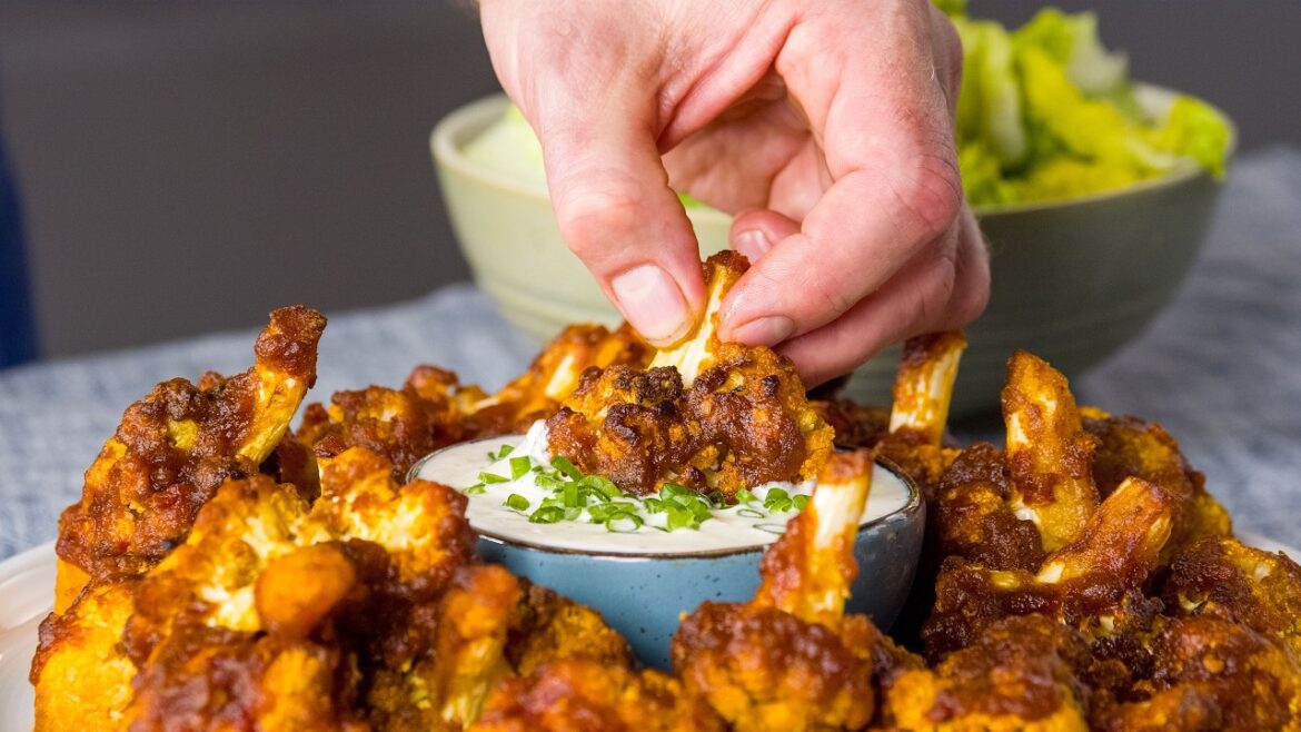 Buffalo Cauliflower Wings With Homemade Ranch | You Won’t Believe It’s Not Chicken! Buffalo Cauliflower Wings With Homemade Ranch | You Won't Believe It's Not Chicken!
