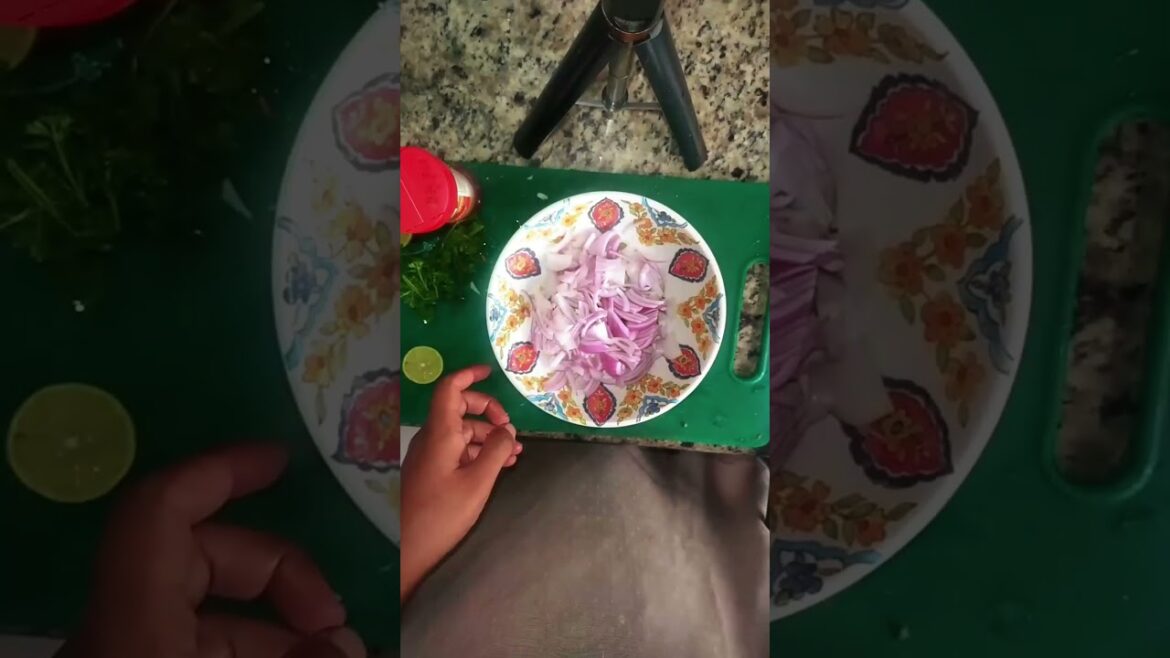 Turkish Sumac Spice Onion | Tangy & Flavorful Salad by Qaisar Cook Studio