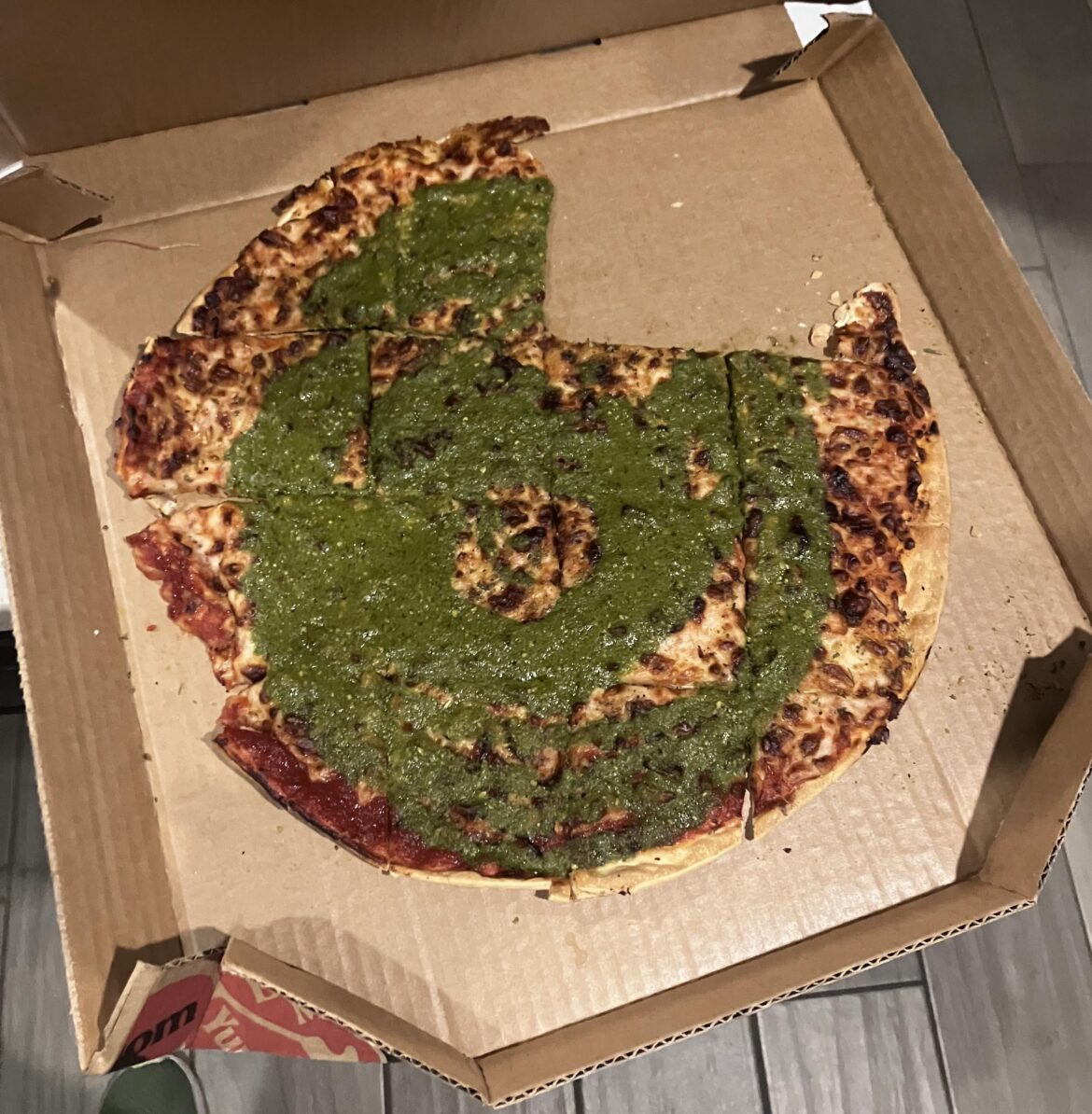 Do better Pizza Hut. "Pesto pizza" 🤦