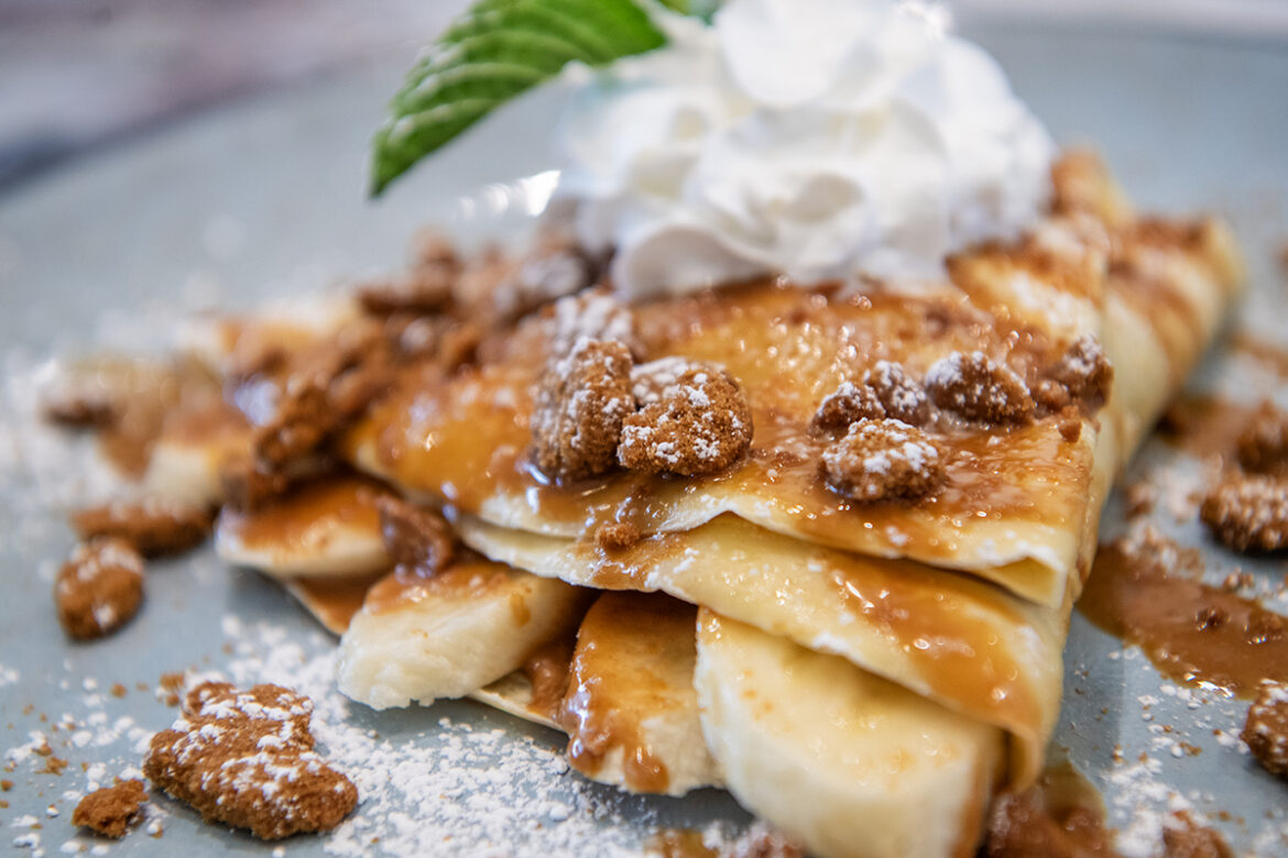 Mediterranean restaurant Olive by the Bay opens in Vibes' old location on the Peninsula • the Hi-lo