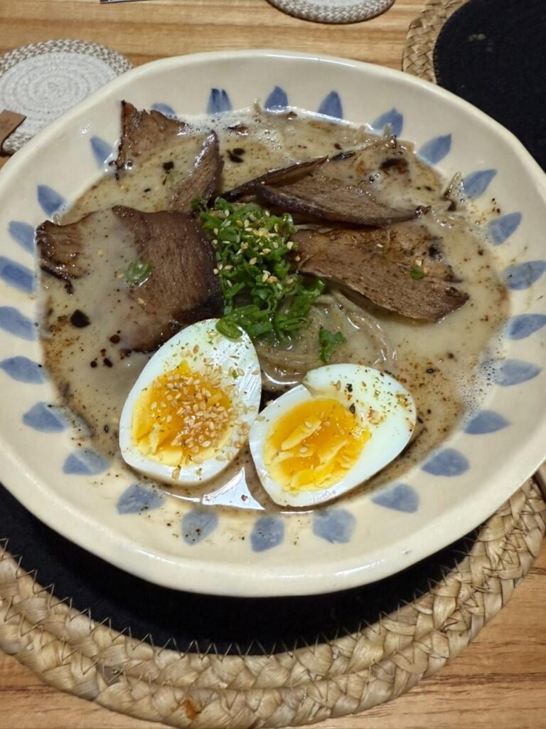 Tonkotsu with garlic oil from yesterday