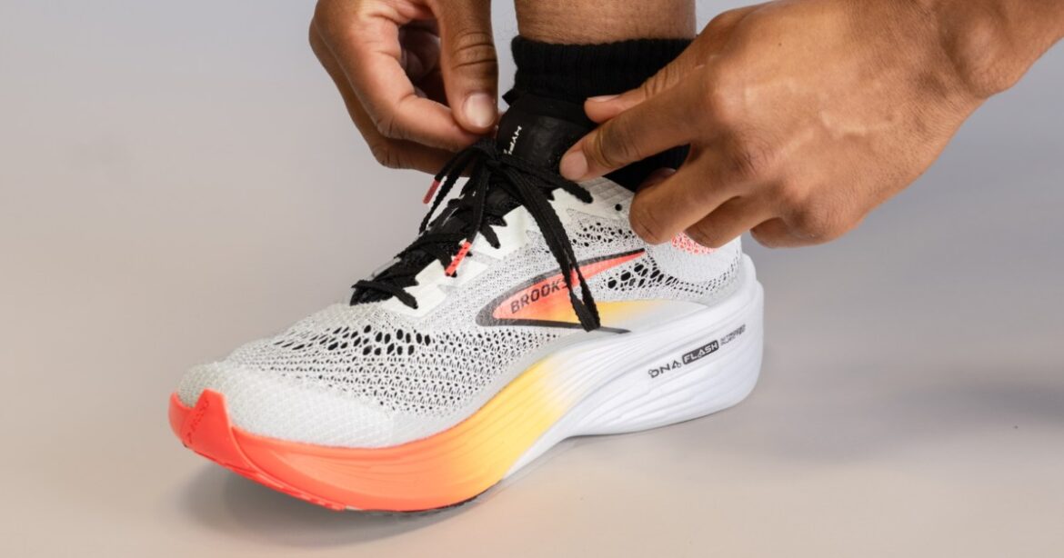 The 8 Best Walking Shoes for Men in 2025, Reviewed by Editors