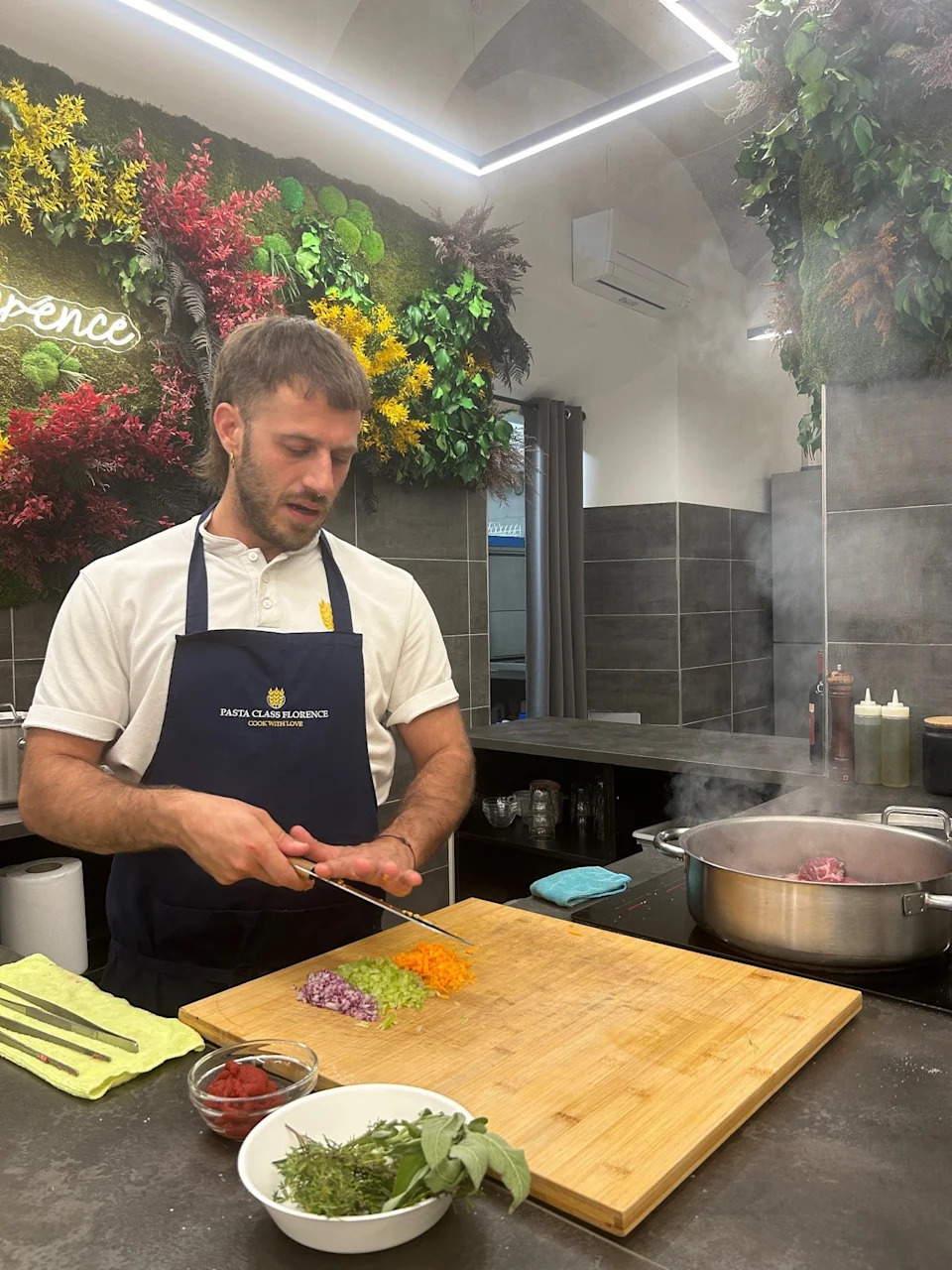 Instructor Simone Strazullo at Florence pasta class