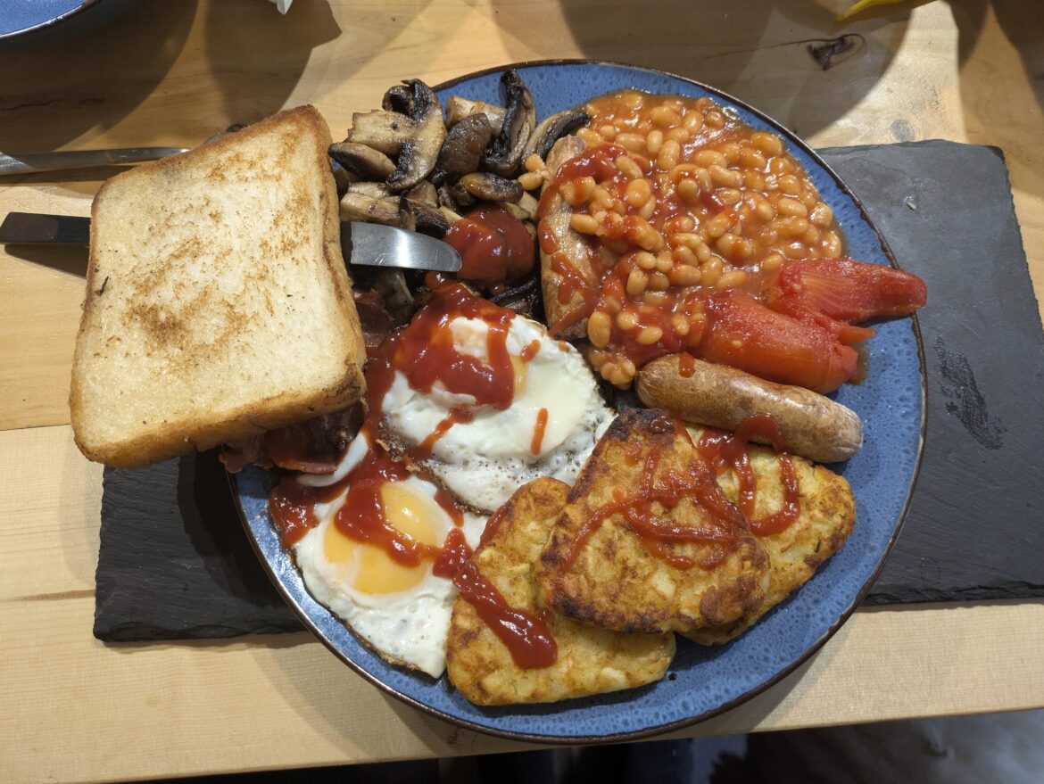 Mrs is out, so it would be rude not to 😋