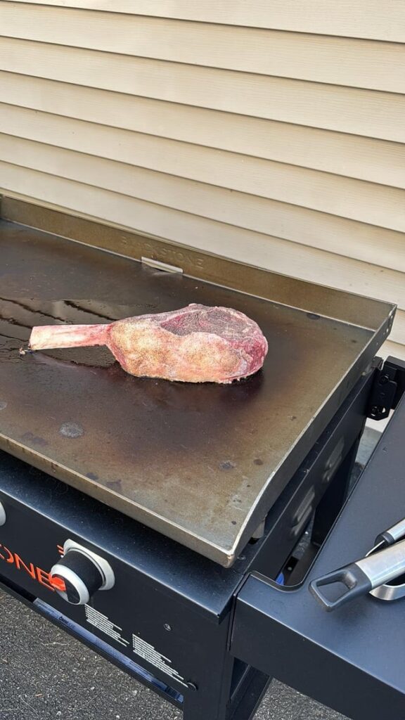 My buddy from Japan wanted to try a tomahawk steak on his trip to the states. So we picked one up and fired up his parent's blackstone. It was a bit intimidating to cook it, but it really turned out, so tender and tasted just like prime rib!