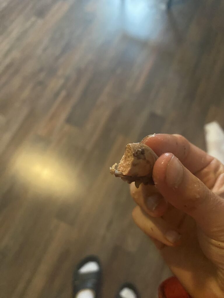 Past 4 sardine cans all had roe!!