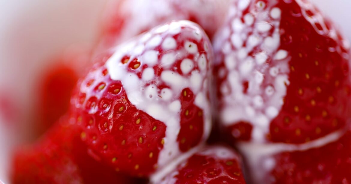 M&S launches dessert sandwich filled with strawberries and cream – The Irish News