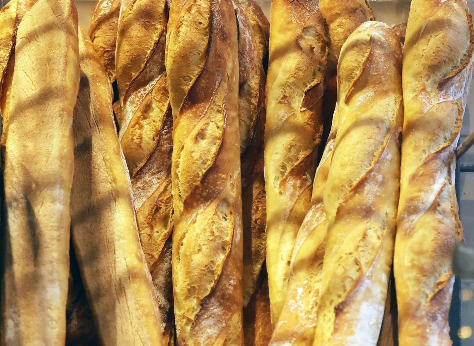 france paris baguette