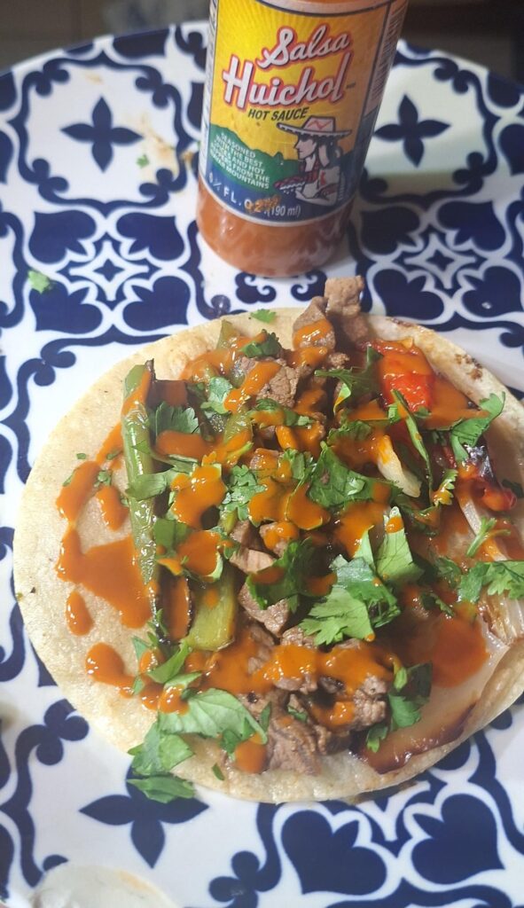 I love tacos 😋 ...and huichooolll