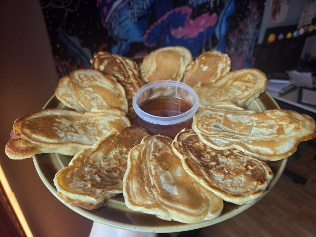 Put your bacon IN your pancake 😍