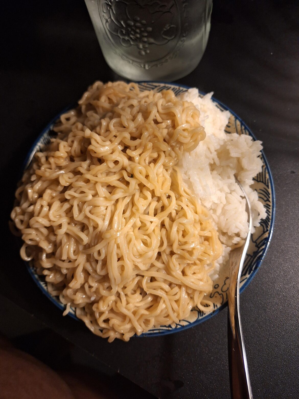 Big bowl of carbs as im to broke to afford bread and I ran out the bread I had left 🙃