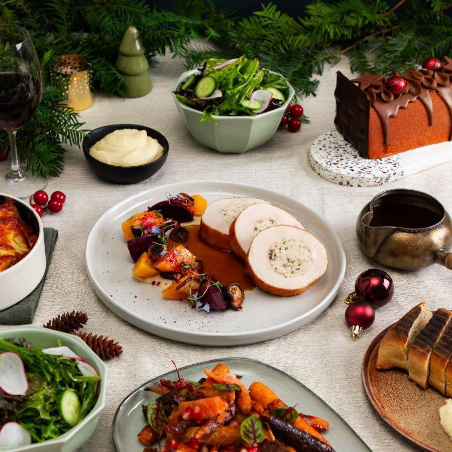Best Takeout Options for Christmas and New Year's in Montreal