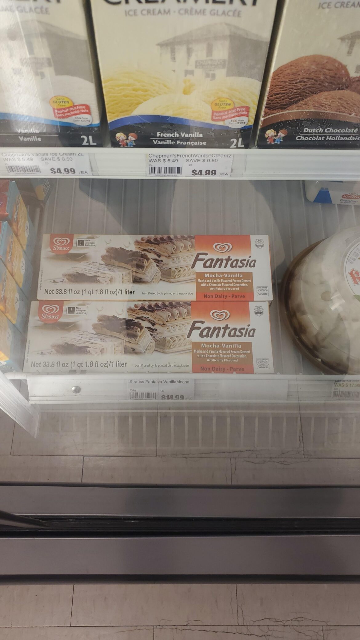 The rumours are true: you can get vienetta ice cream at yummy market