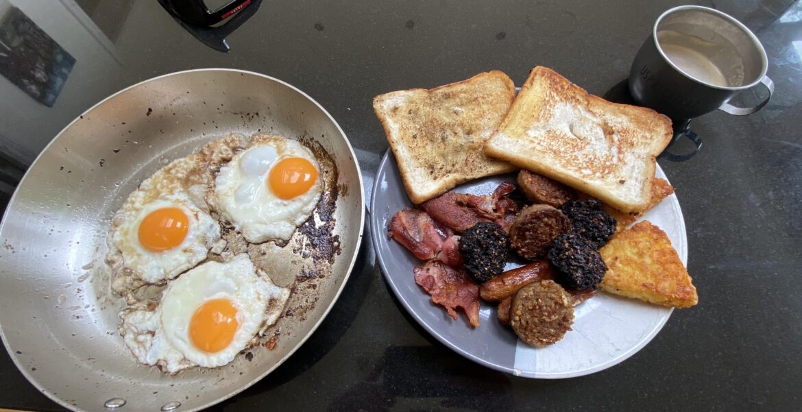 Home cook bosh, forgot the mushies (Steel Pan Supremacy) Lovely fried bread