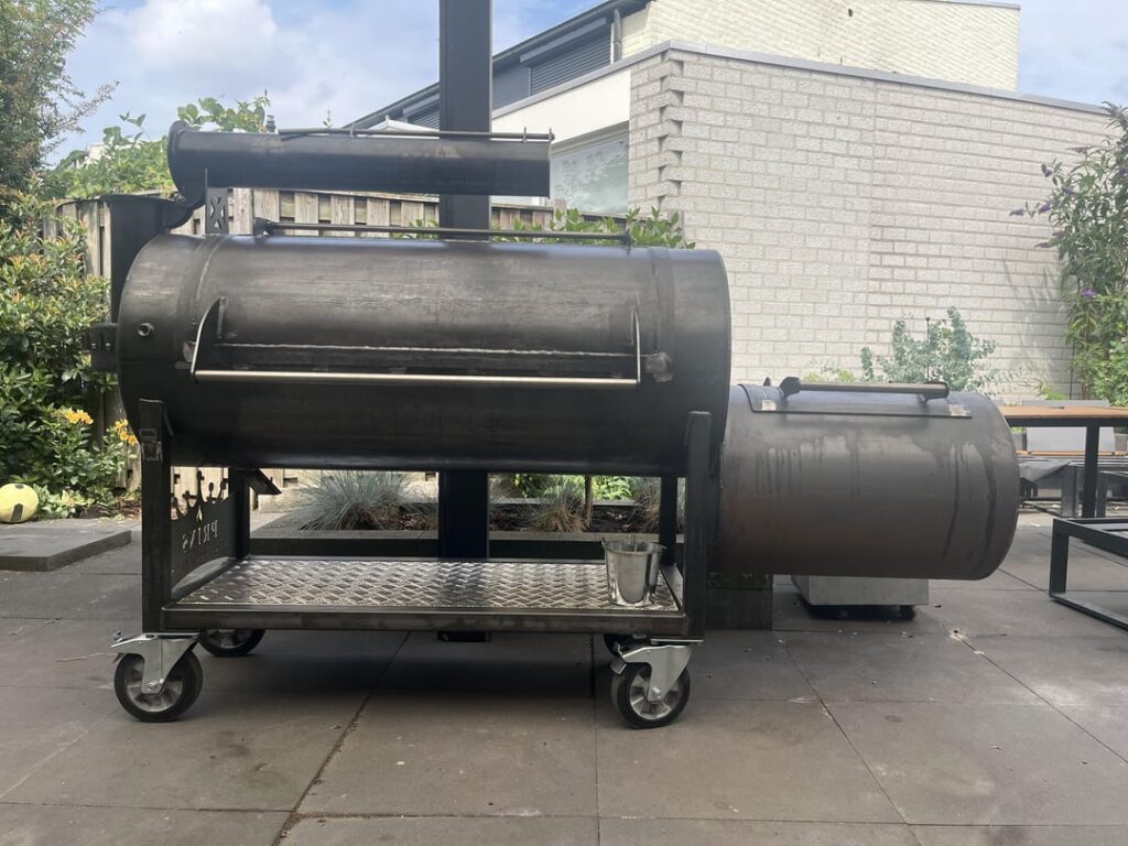 Seasoning my new offset smoker right now.