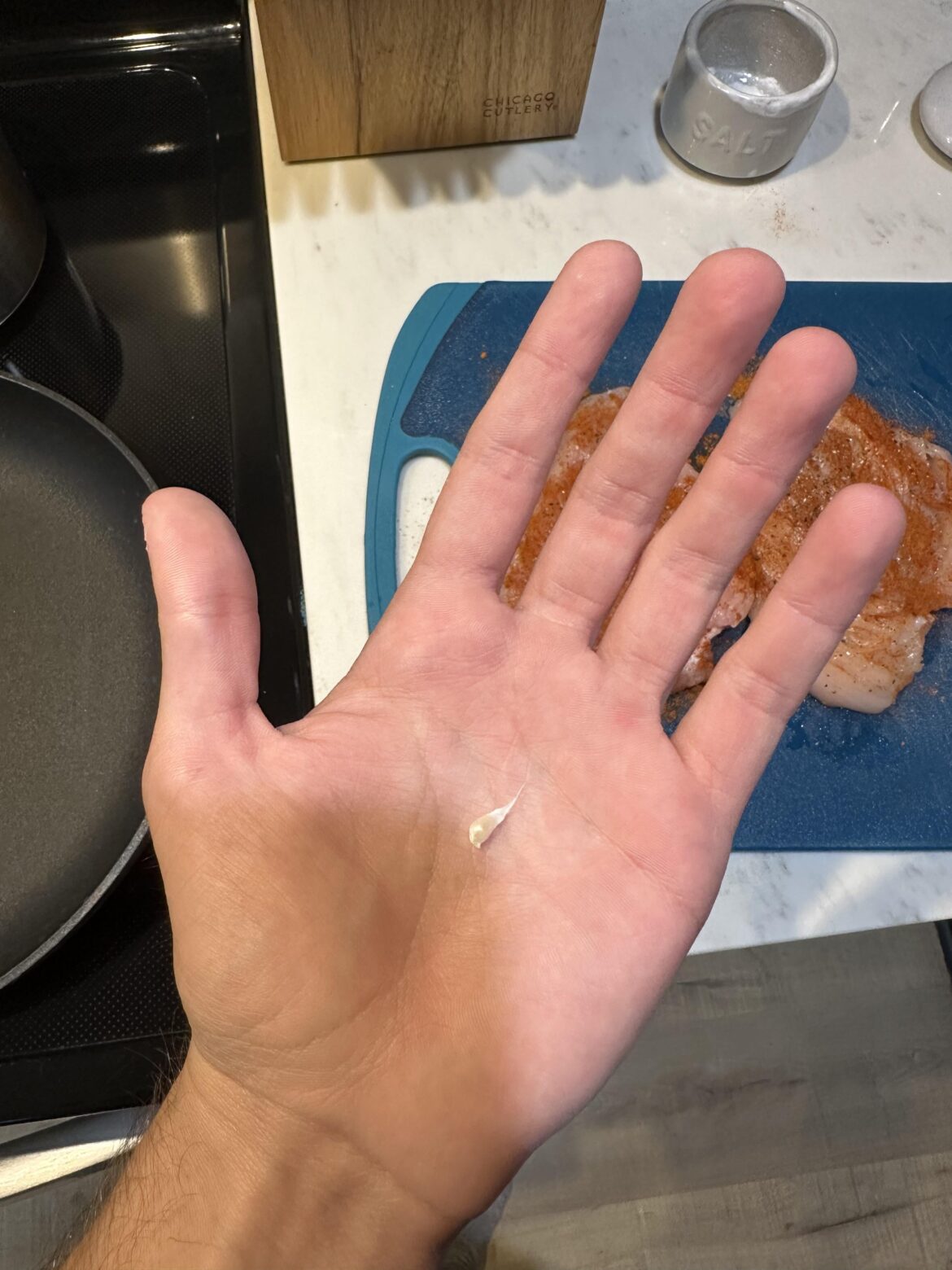 HF: “use one garlic clove”. Also HF: