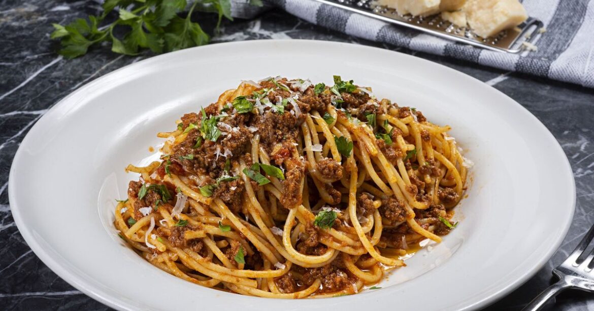 Bolognese will taste restaurant-quality when 1 ingredient is added Bolognese will taste restaurant-quality when 1 ingredient is added