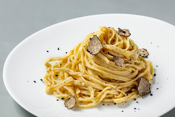 Perfection… tajarin al tartufo.