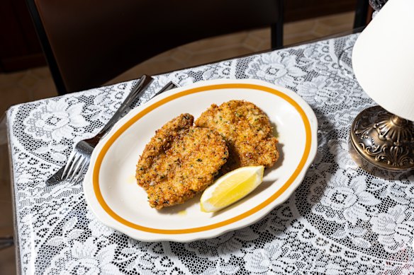 The cotoletta at Johnny, Vince & Sam’s is just like nonna’s. 