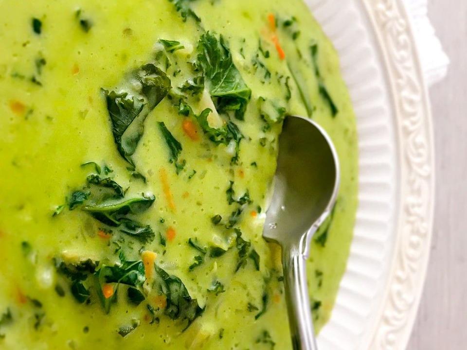  Creamy potato and kale soup.