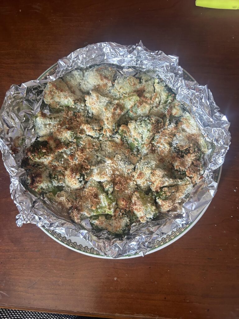 Full plate of cheesy broccoli for only 270 cals