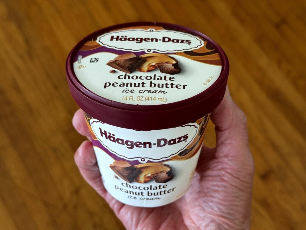Haagen Dazs Chocolate Peanut Butter 🍨